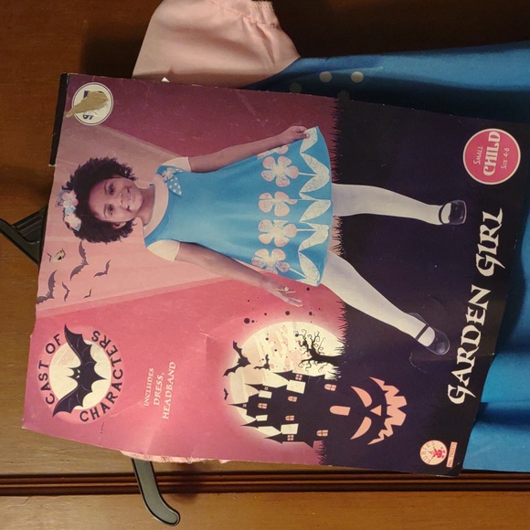 Rubie's Opus Collection Hippy Girl Costume | Child's 60s Outfit Top, Pants & Headpiece, Small - View #8